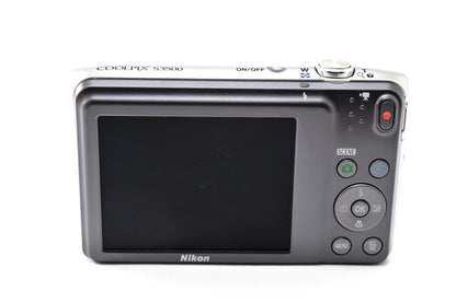 美品 Nikon ニコン COOLPIX S3500 コンパクトデジタルカメラ クリスタルシルバー 260928e
