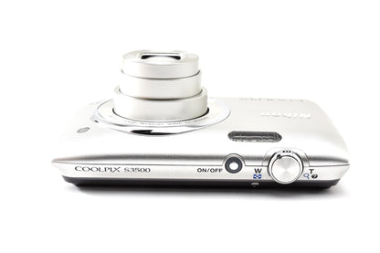 美品 Nikon ニコン COOLPIX S3500 コンパクトデジタルカメラ クリスタルシルバー 260928e