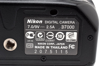 良品 Nikon ニコン D7000 ボディ デジタル一眼レフカメラ 260928t