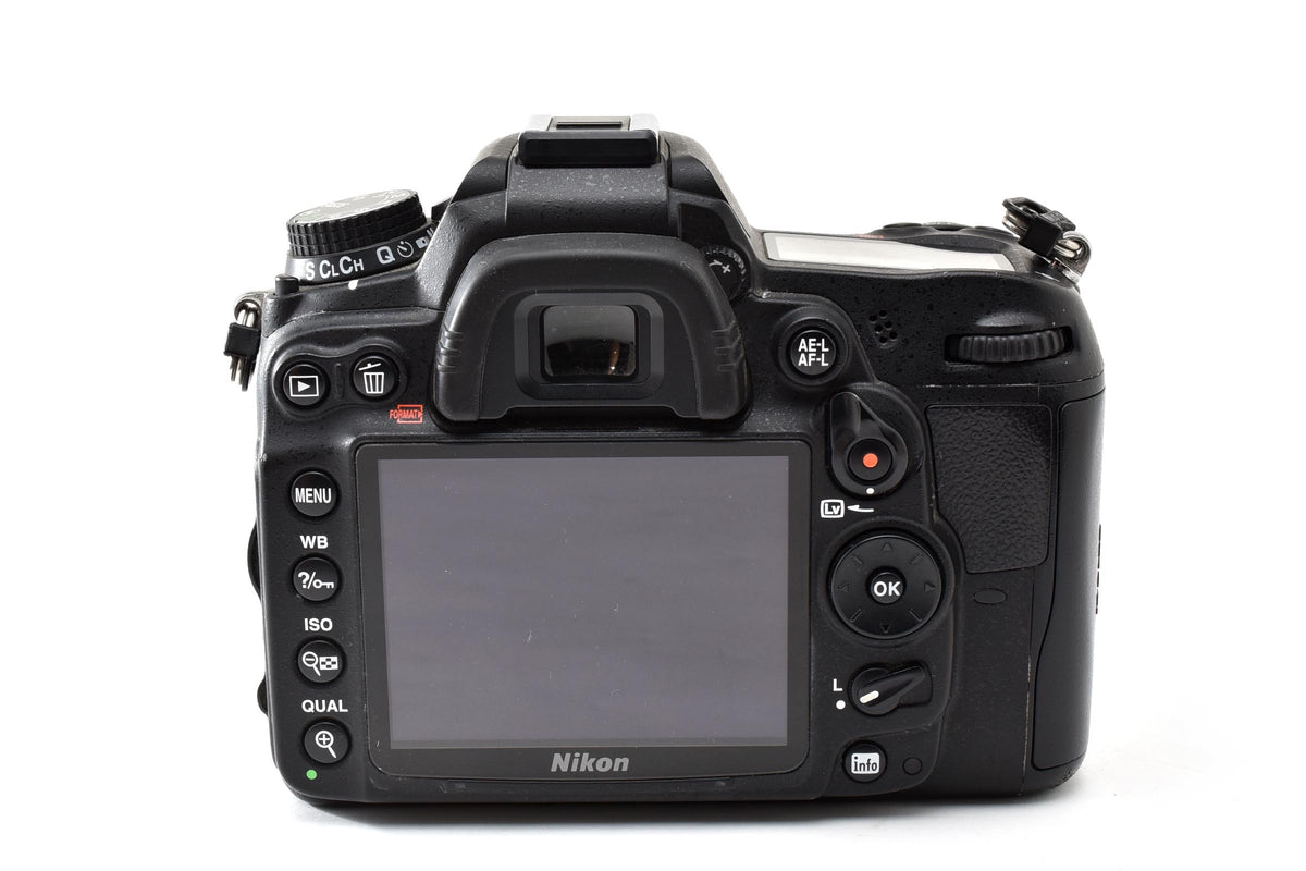 良品 Nikon ニコン D7000 ボディ デジタル一眼レフカメラ 260925o