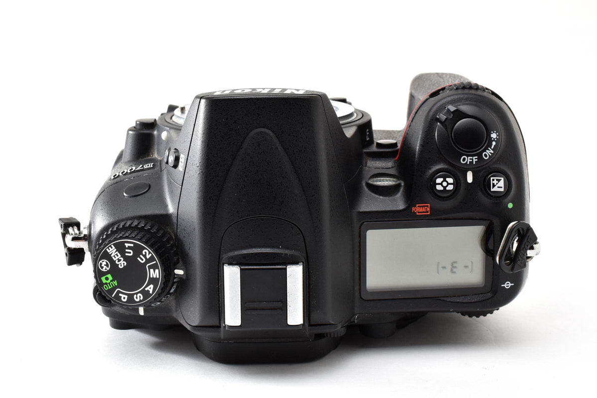 良品 Nikon ニコン D7000 ボディ デジタル一眼レフカメラ 260925o
