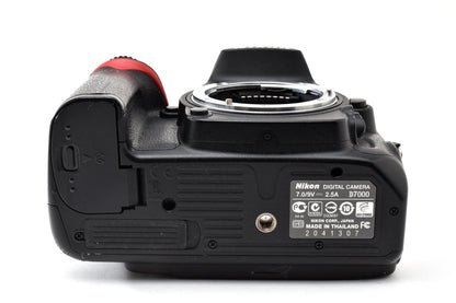 良品 Nikon ニコン D7000 ボディ デジタル一眼レフカメラ 260925o
