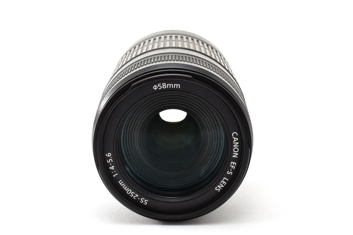 良品 Canon キヤノン EF-S 55-250mm F4-5.6 IS AFレンズ EFマウント APS-C 260930s