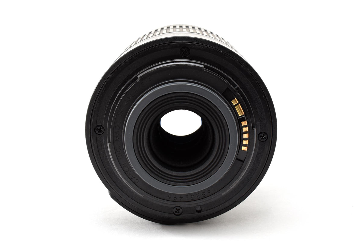 良品 Canon キヤノン EF-S 55-250mm F4-5.6 IS AFレンズ EFマウント APS-C 260930s