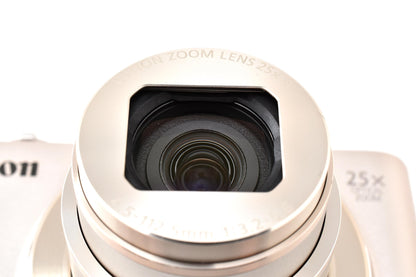美品 Canon キヤノン PowerShot SX620 HS コンパクトデジタルカメラ ホワイト 元箱付 260925b