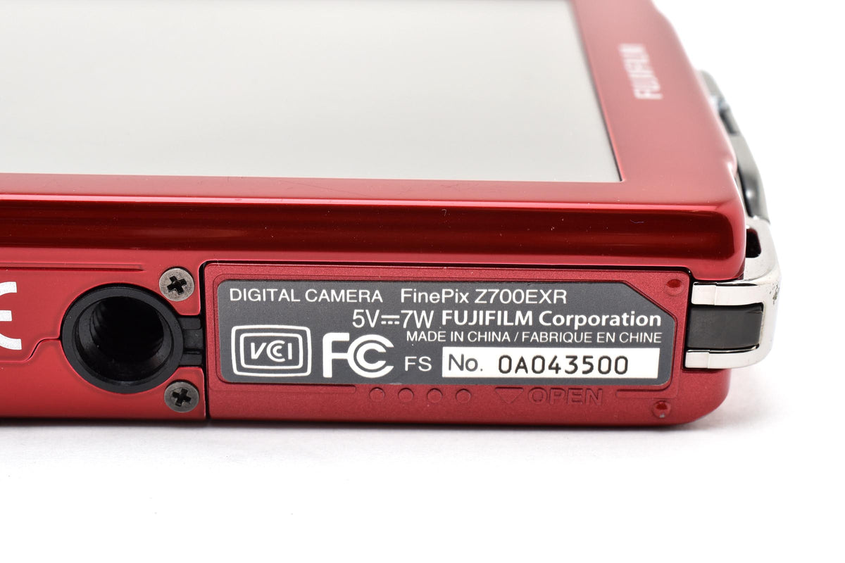 美品 FUJIFILM 富士フイルム FinePix Z700EXR コンパクトデジタルカメラ レッド 元箱付 260925g