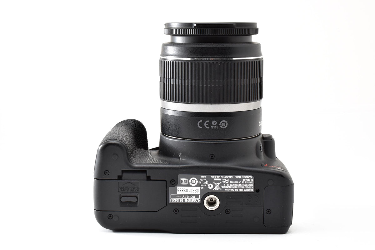 美品 Canon キヤノン EOS Kiss X3 レンズキット (EF-S 18-55mm F3.5-5.6 IS) デジタル一眼レフカメラ 260924l