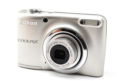 美品 Nikon ニコン COOLPIX L23 コンパクトデジタルカメラ シルバー 260928n