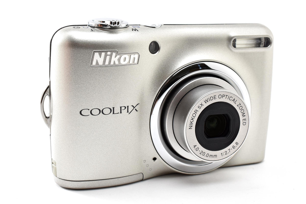 美品 Nikon ニコン COOLPIX L23 コンパクトデジタルカメラ シルバー 260928n