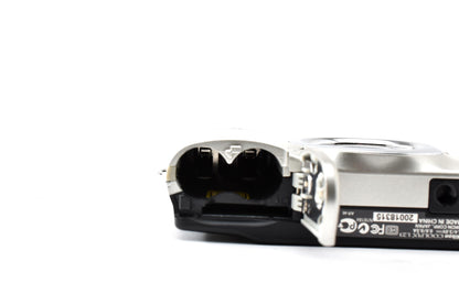 美品 Nikon ニコン COOLPIX L23 コンパクトデジタルカメラ シルバー 260928n