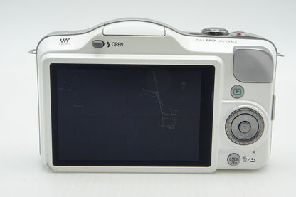 良品 Panasonic パナソニック LUMIX DMC-GF3 ボディ ミラーレス一眼カメラ シェルホワイト 260205af