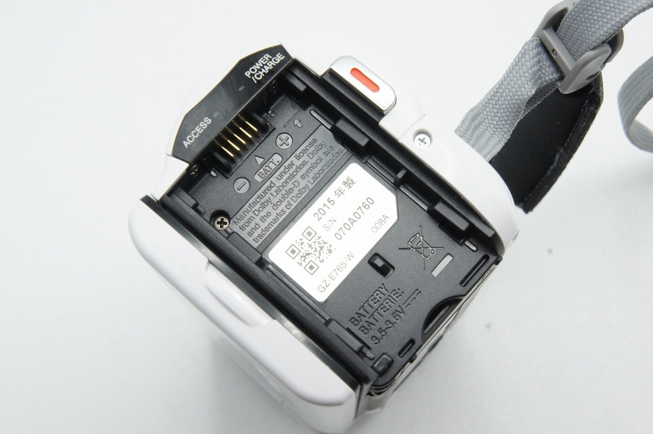 美品 JVC ケンウッド Everio GZ-E765 デジタルビデオカメラ ホワイト 元箱付 260317x