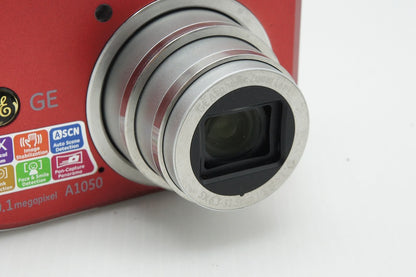 GE A1050 Compact Digital Camera Red 260318a