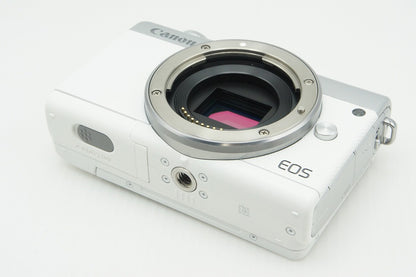 美品 Canon キヤノン EOS M100 ボディ + EF-M 15-45mm IS STM レンズキット ミラーレス一眼カメラ ホワイト 260205ag