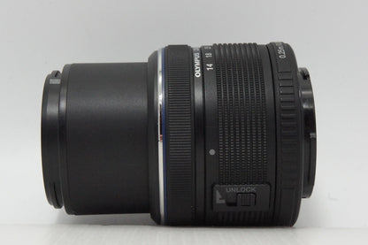 美品 OLYMPUS オリンパス M.ZUIKO DIGITAL 14-42mm F3.5-5.6 II R マイクロフォーサーズ ズームレンズ 260513ax
