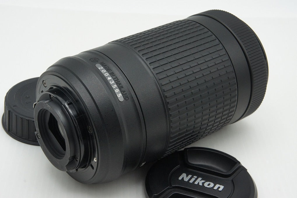 美品 Nikon ニコン AF-P DX NIKKOR 70-300mm F4.5-6.3G ED VR APS-C ズームレンズ 別売フード付 260205ad