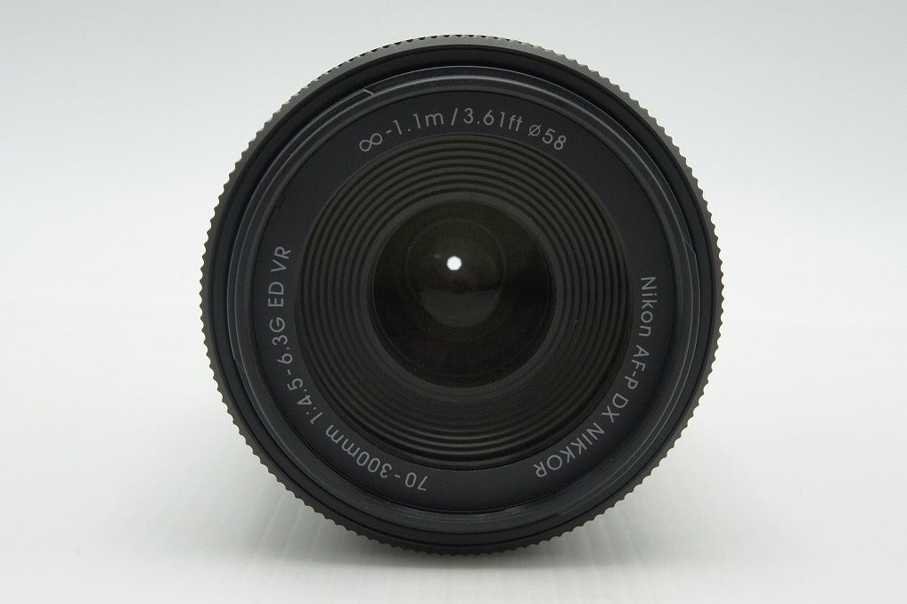 美品 Nikon ニコン AF-P DX NIKKOR 70-300mm F4.5-6.3G ED VR APS-C ズームレンズ 別売フード付 260205ad