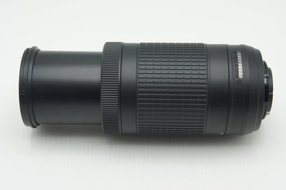 美品 Nikon ニコン AF-P DX NIKKOR 70-300mm F4.5-6.3G ED VR APS-C ズームレンズ 別売フード付 260205ad