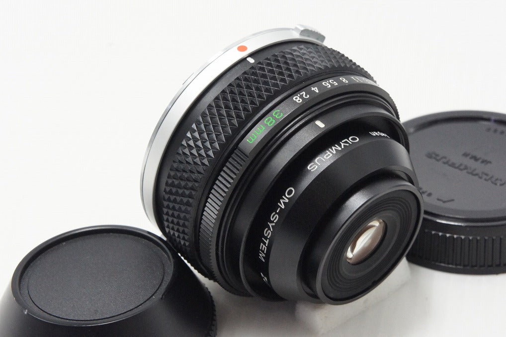 美品 OLYMPUS オリンパス OM-SYSTEM ZUIKO AUTO MACRO 38mm F2.8 MF 単焦点レンズ 260821w
