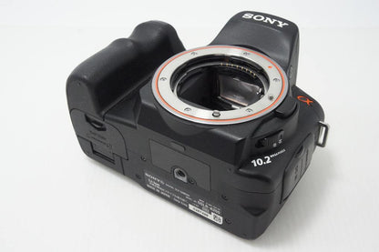 良品 SONY ソニー α200 レンズキット DSLR-A200K (DT 18-70mm F3.5-5.6 SAL1870) デジタル一眼レフカメラ 260818al