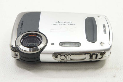 訳あり品 FUJIFILM フジフィルム FinePix XP50 コンパクトデジタルカメラ シルバー 元箱付 250804ac