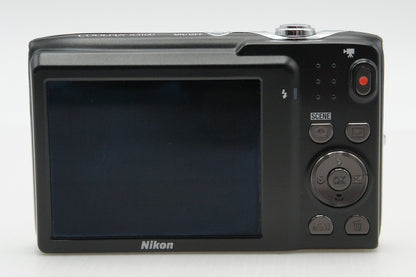 美品 Nikon ニコン COOLPIX S3100 コンパクトデジタルカメラ シルバー 260205f