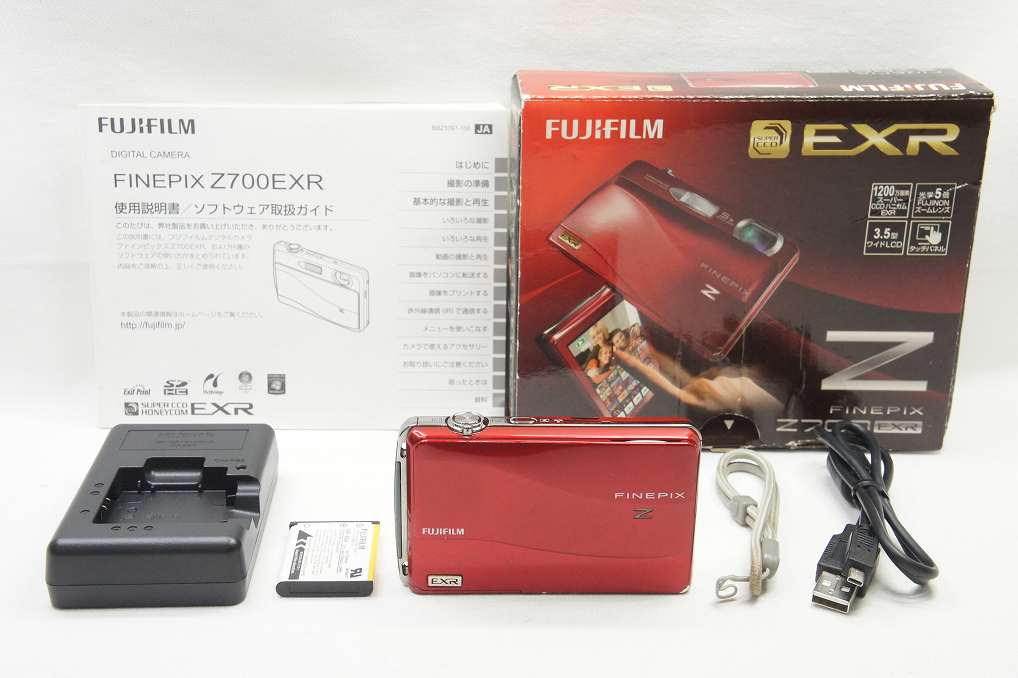 FUJIFILM フジフィルム FinePix Z700EXR コンパクトデジタル