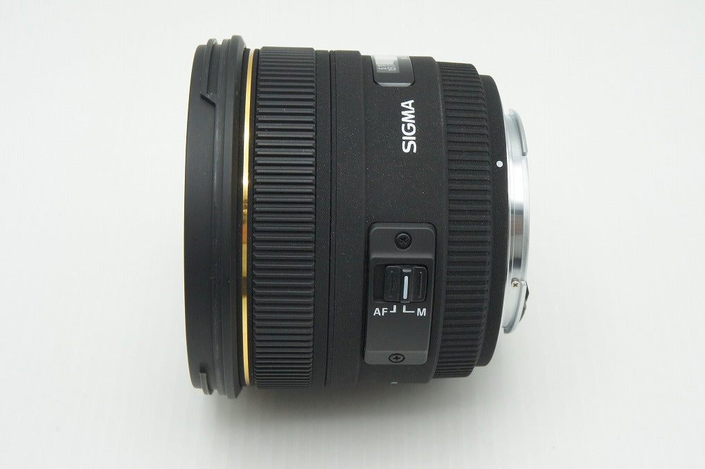 美品 SIGMA シグマ 50mm F1.4 EX DG HSM Canon キヤノン EFマウント 単焦点レンズ フルサイズ フード付 260205s