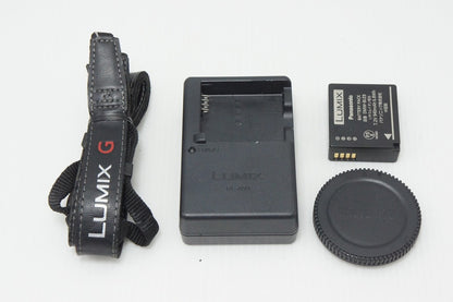 Good condition Panasonic LUMIX DMC-GF5 Body Mirrorless Camera White 260508ae