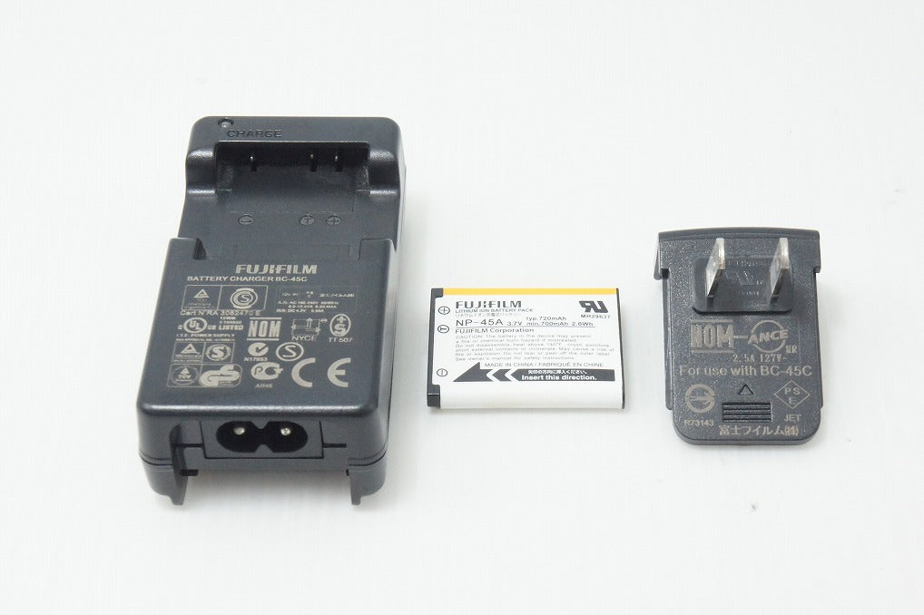 良品 FUJIFILM フジフィルム FinePix Z950EXR コンパクトデジタルカメラ ピンクゴールド 260821e