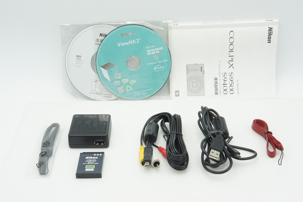 美品 Nikon ニコン COOLPIX S9400 コンパクトデジタルカメラ ヴェルヴェットレッド 260205j