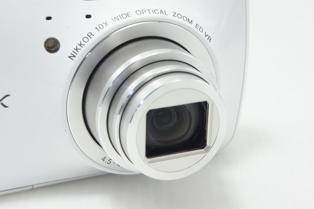 Nikon ニコン COOLPIX S800c コンパクトデジタルカメラ ホワイト 260824f