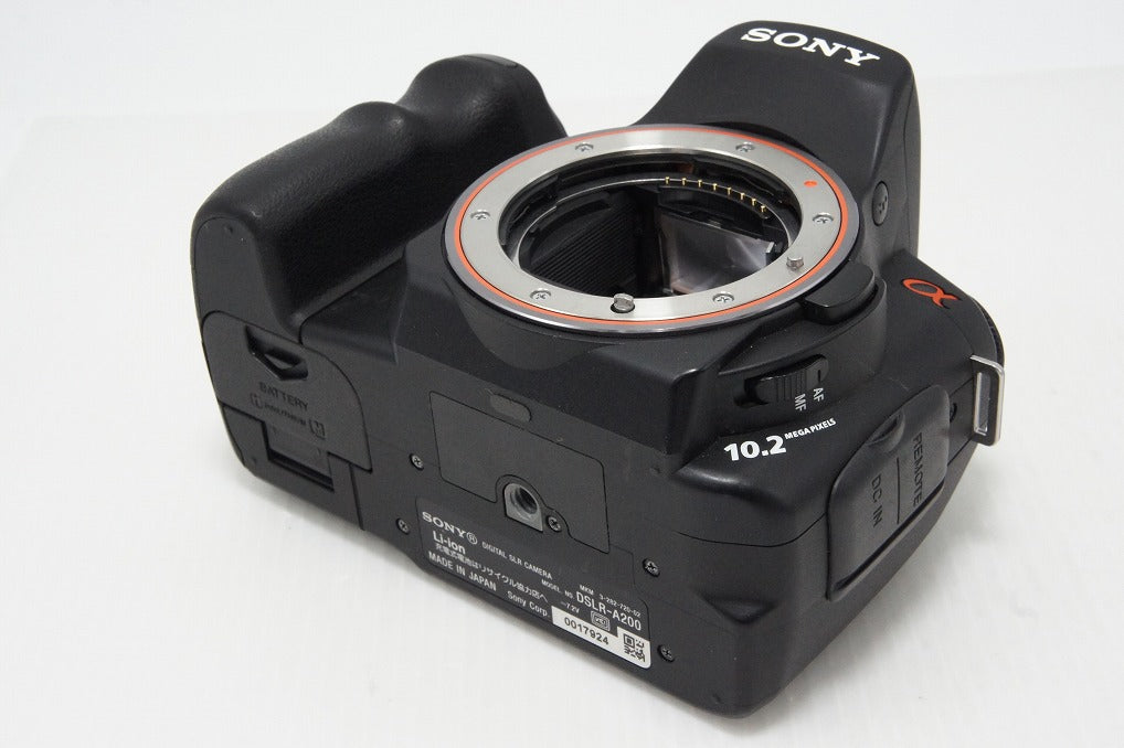 美品 SONY ソニー α200 レンズキット DSLR-A200K (DT 18-70mm F3.5-5.6 SAL1870) デジタル一眼レフカメラ 260514p