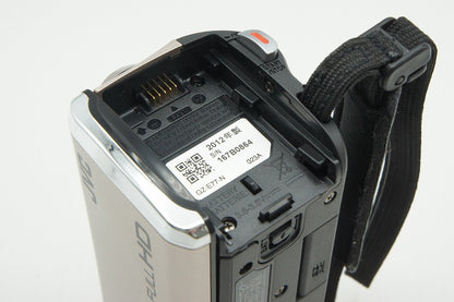 美品 JVC ケンウッド Everio GZ-E77 デジタルビデオカメラ ピンクゴールド 260206j