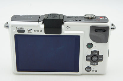 美品 Panasonic パナソニック LUMIX DMC-GF2 ボディ ミラーレス一眼カメラ ホワイト 元箱付 260209h
