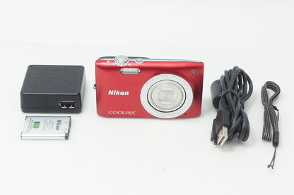 美品 Nikon ニコン COOLPIX S2700 コンパクトデジタルカメラ レッド 260824n