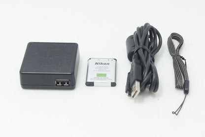 美品 Nikon ニコン COOLPIX S2700 コンパクトデジタルカメラ レッド 260824n