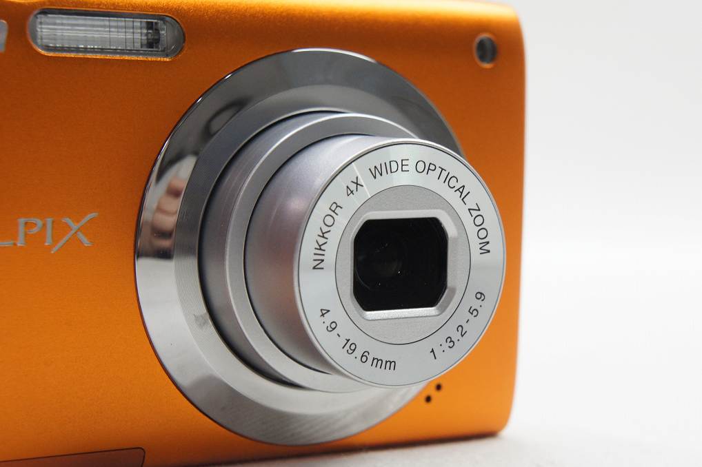 美品 Nikon ニコン COOLPIX S3000 コンパクトデジタルカメラ ファインオレンジ 250808l