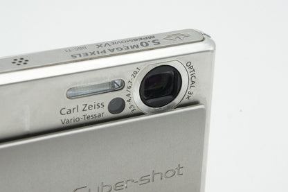 SONY Sony Cyber-shot DSC-T1 Compact Digital Camera Silver 260304s