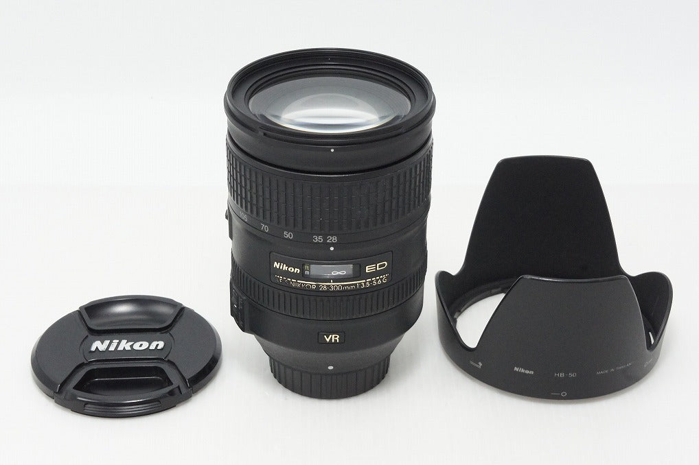 Nikon AF-S NIKKOR 28-300mm F3.5-5.6G ED VR Zoom Lens with Hood 260515d