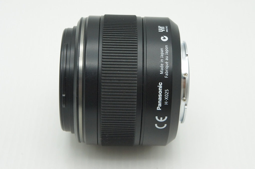 美品 Panasonic LEICA DG SUMMILUX 25mm F1.4 ASPH. H-X025 マイクロフォーサーズ 単焦点レンズ フード付 260209p