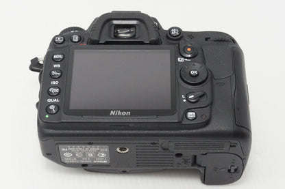 良品 Nikon ニコン D7000 ボディ デジタル一眼レフカメラ 260425c