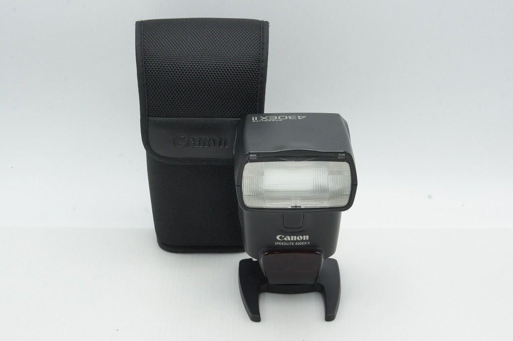 Good condition Canon Speedlite 430EX II with case 260320bf