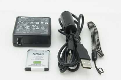 美品 Nikon ニコン COOLPIX S3300 コンパクトデジタルカメラ ストロベリーピンク 260210s
