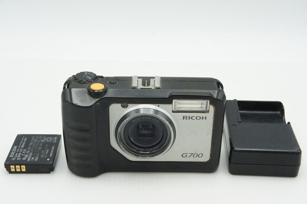 RICOH Ricoh G700 Compact Digital Camera 260210n