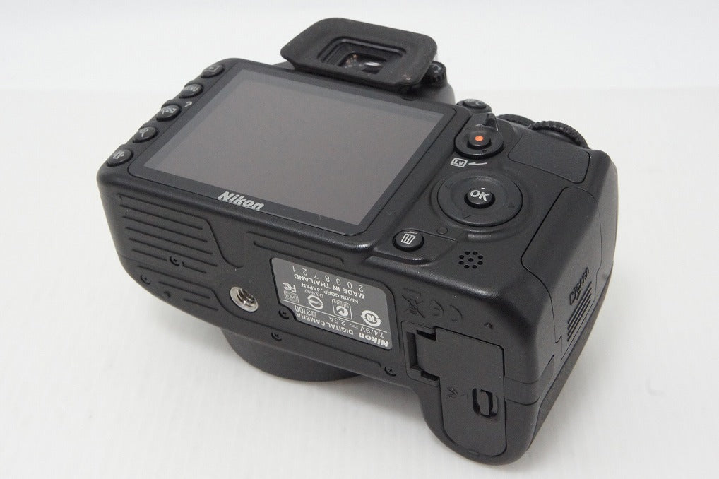 新品級 Nikon ニコン D3100 ボディ + AF-S DX 18-55mm VR レンズキット