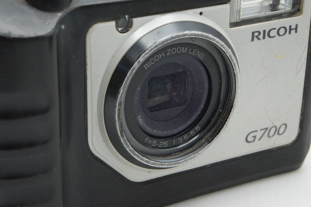 RICOH Ricoh G700 Compact Digital Camera 260210n