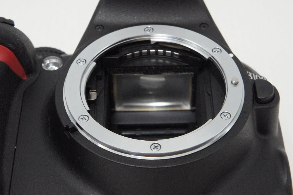 Mint Nikon D3100 Body + AF-S DX 18-55mm VR Lens Kit Digital SLR Camera 260514d