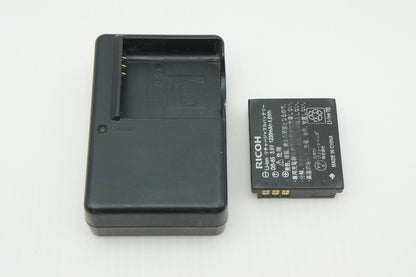 RICOH Ricoh G700 Compact Digital Camera 260210n