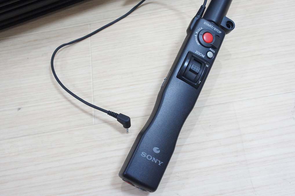 美品 SONY ソニー VCT-1170RM リモコン三脚 ブラック ケース 元箱付 260825f